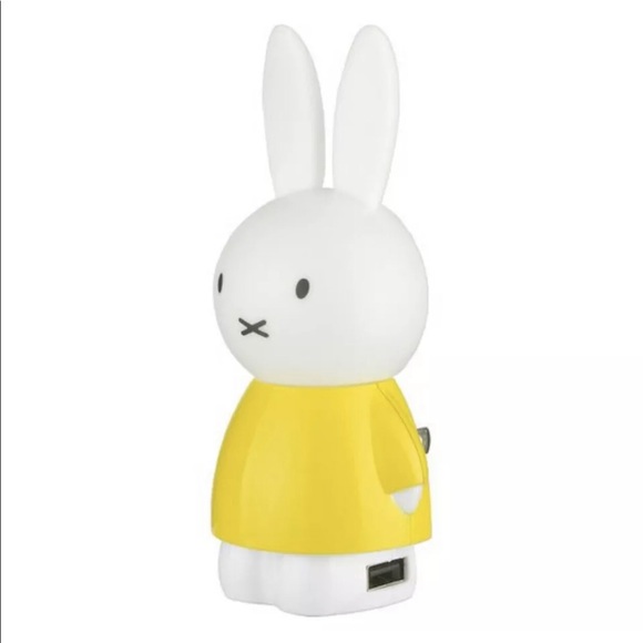 Miffy Yellow Bunny Warm White LED Night Light With Dual USB Charger 5” - Picture 2 of 7